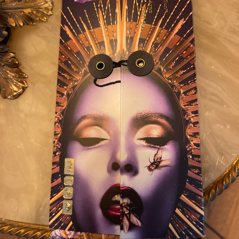 PatMcGrath Lab Midnight Sun new eyeshadow palette.